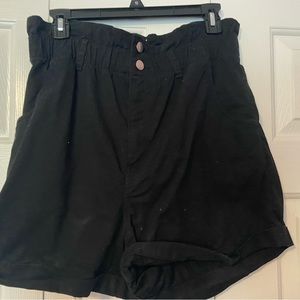 Women’s paper bag black shorts size 10 high waisted